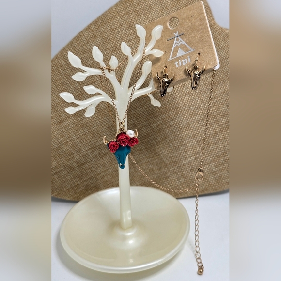 Turquoise Cow Steer Bull Skull Pink Rose Gold Pearl Necklace & Earrings Set - Picture 2 of 3